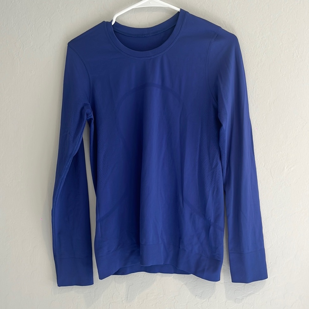 Lululemon swiftly tech relaxed fit size 4